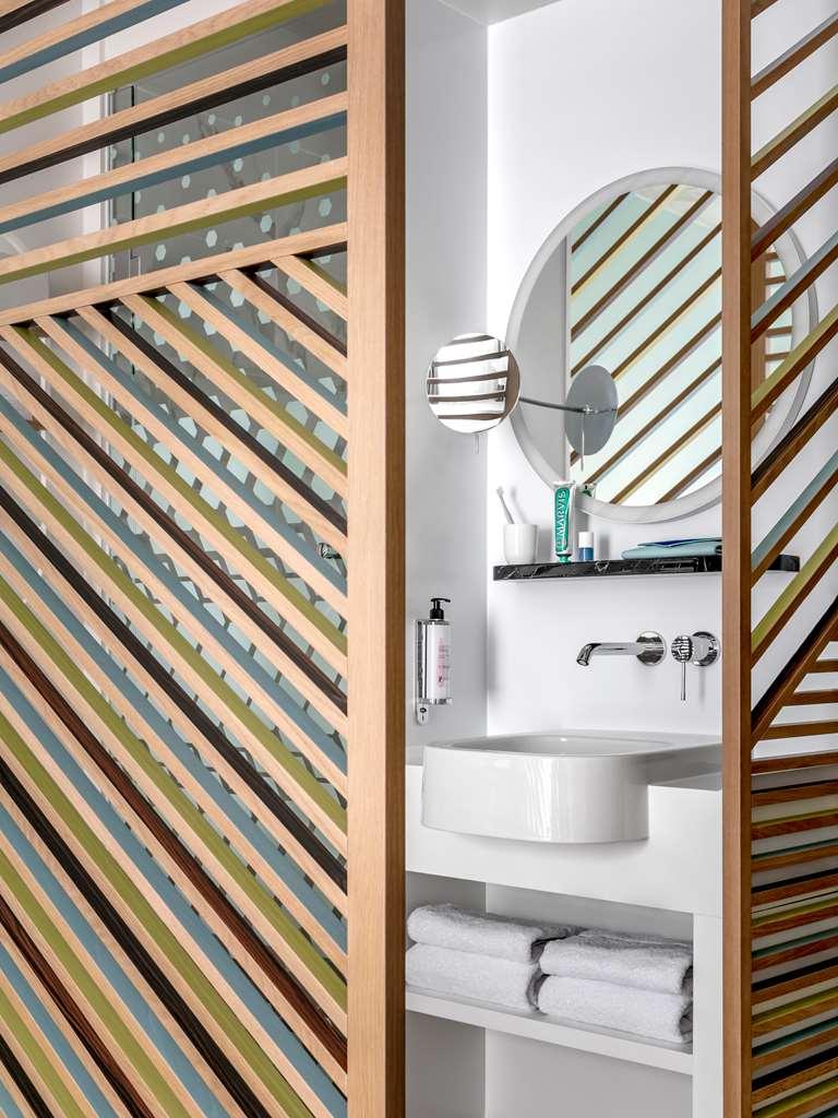 Okko Hotels Paris La Defense Nanterre Rum bild